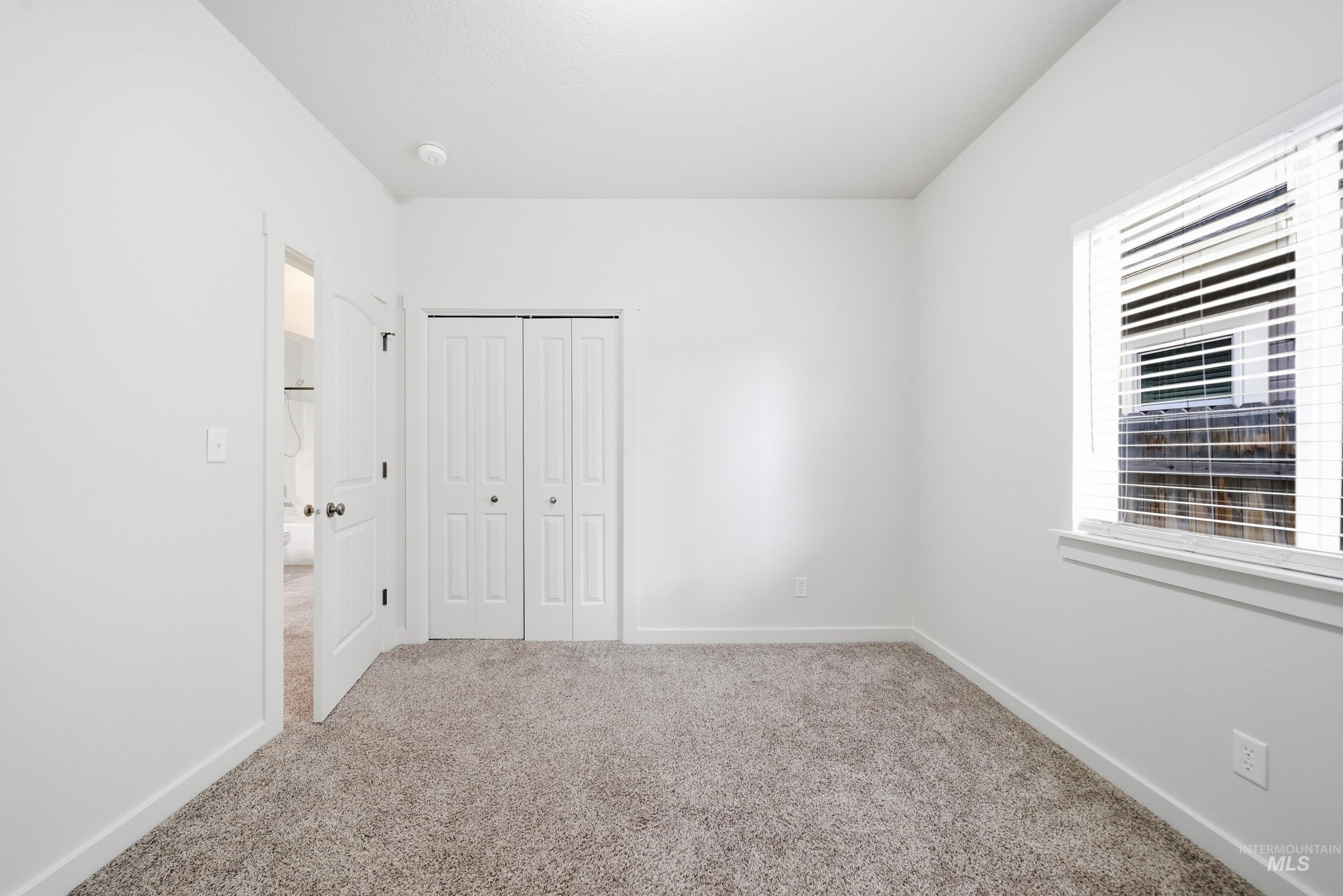 5952 S Red Crest Ave, Boise, Idaho 83709, 3 Bedrooms, 2 Bathrooms, Residential For Sale, Price $420,000, 98998816