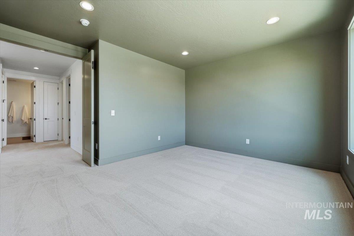 2483 N Buhrstone Ave, Eagle, Idaho 83616, 4 Bedrooms, 3 Bathrooms, Residential For Sale, Price $1,029,900, 98998817