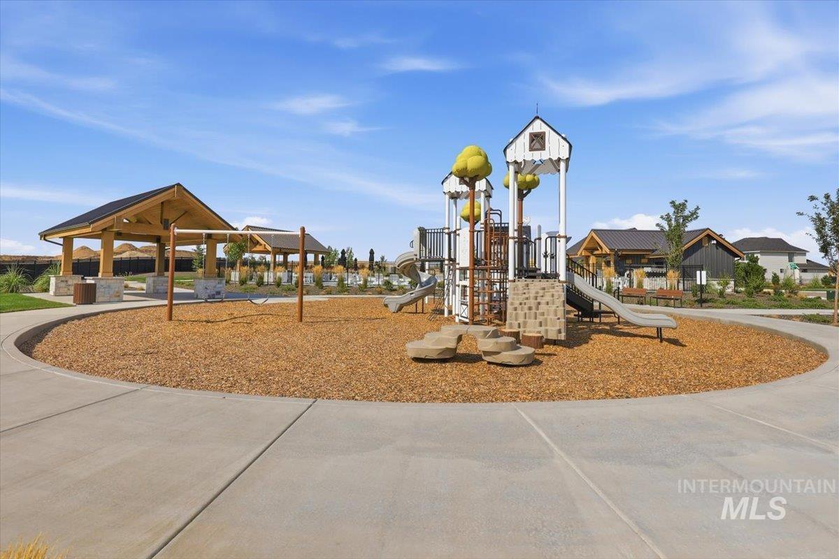 2483 N Buhrstone Ave, Eagle, Idaho 83616, 4 Bedrooms, 3 Bathrooms, Residential For Sale, Price $1,029,900, 98998817