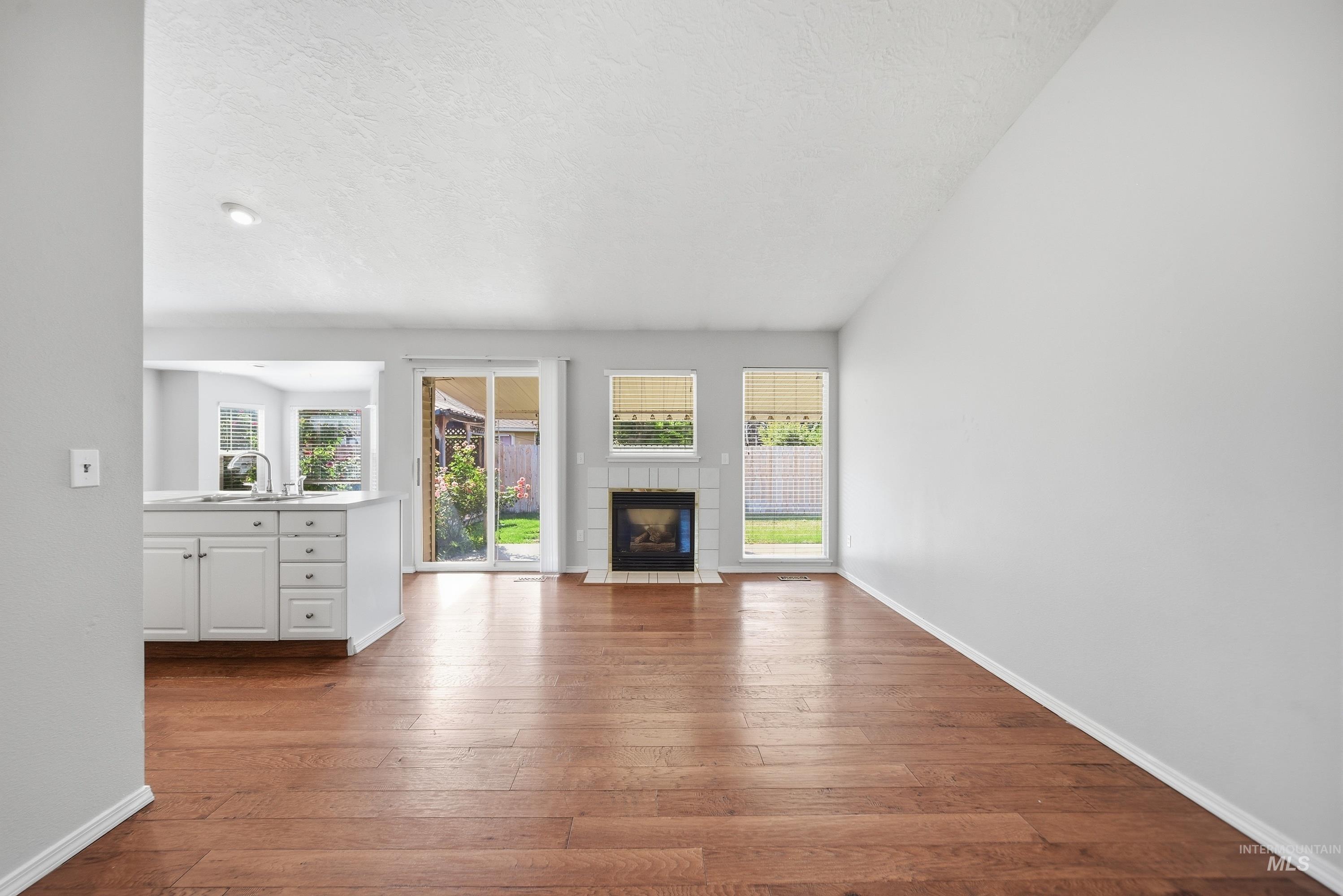 5417 N Hertford Way, Boise, Idaho 83714, 4 Bedrooms, 2 Bathrooms, Residential For Sale, Price $500,000, 98998818