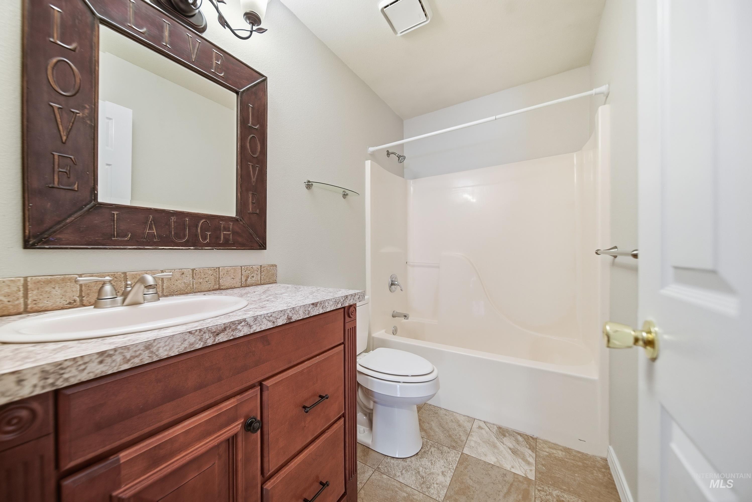 5417 N Hertford Way, Boise, Idaho 83714, 4 Bedrooms, 2 Bathrooms, Residential For Sale, Price $500,000, 98998818