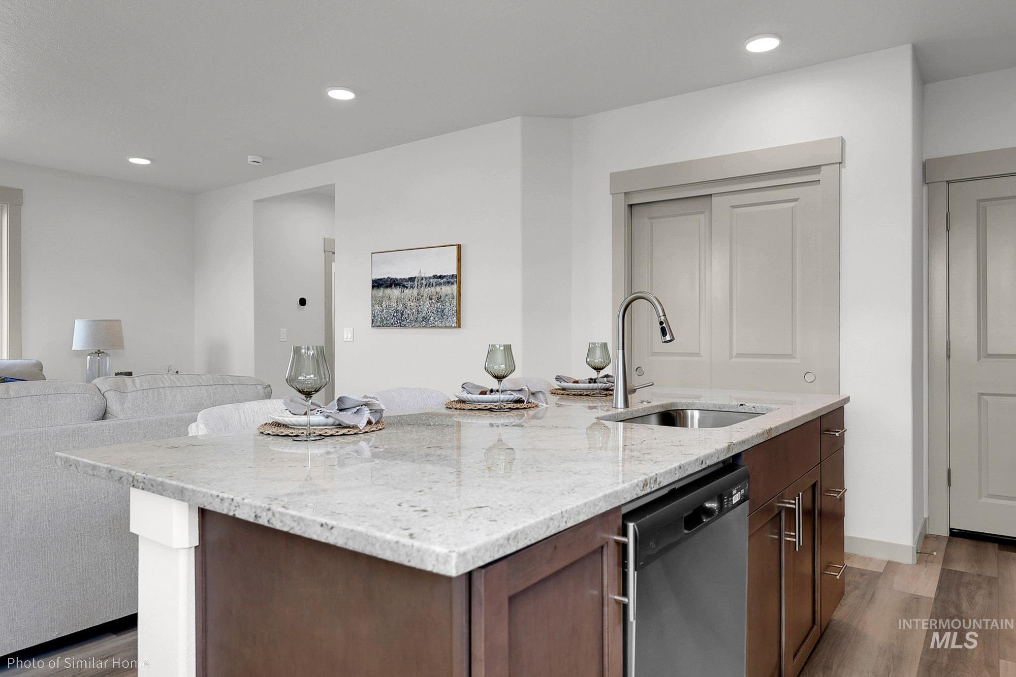 TBD SW Mendenhall St, Mountain Home, Idaho 83647, 3 Bedrooms, 2.5 Bathrooms, Residential For Sale, Price $373,990, 98998822