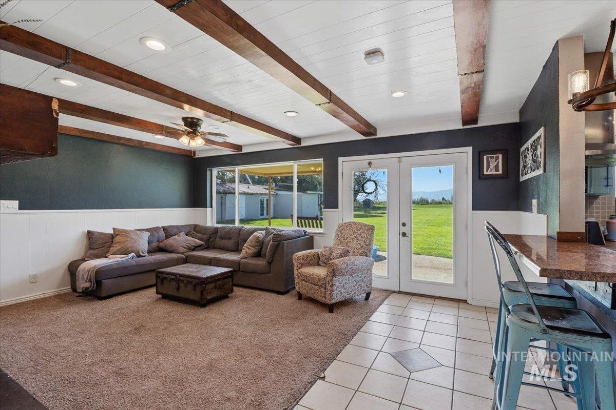 19 E 100 S, Rupert, Idaho 83350, 3 Bedrooms, 2.5 Bathrooms, Residential For Sale, Price $480,000, 98998826