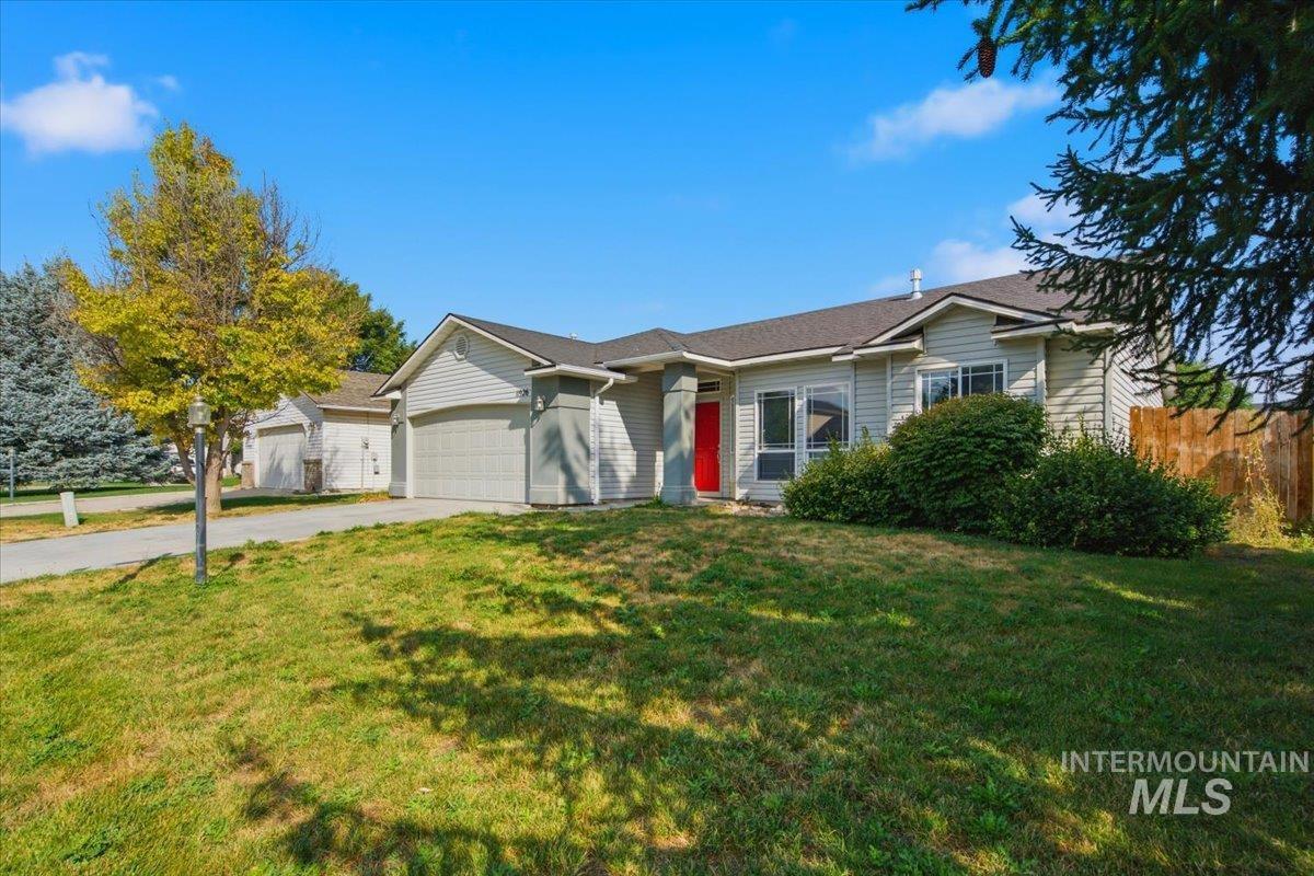 11926 Emerson St, Caldwell, Idaho 83605, 3 Bedrooms, 2 Bathrooms, Residential For Sale, Price $349,900,MLS 98998829