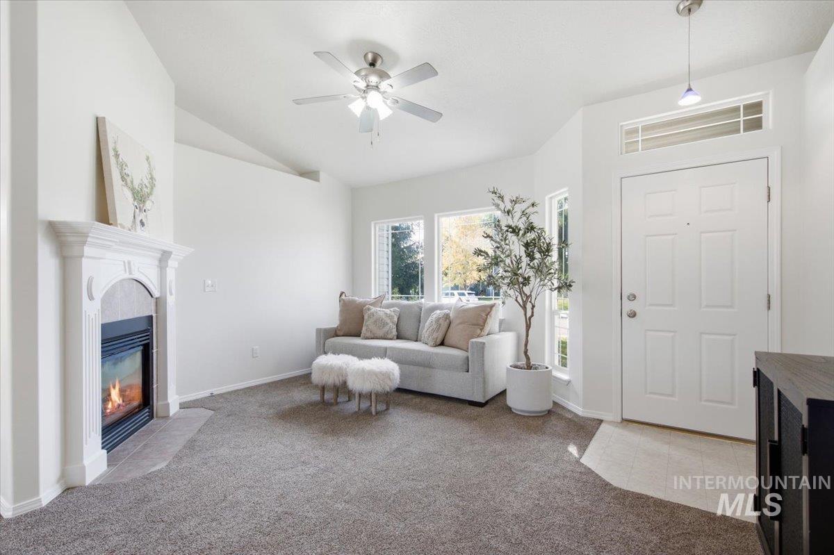11926 Emerson St, Caldwell, Idaho 83605, 3 Bedrooms, 2 Bathrooms, Residential For Sale, Price $349,900,MLS 98998829