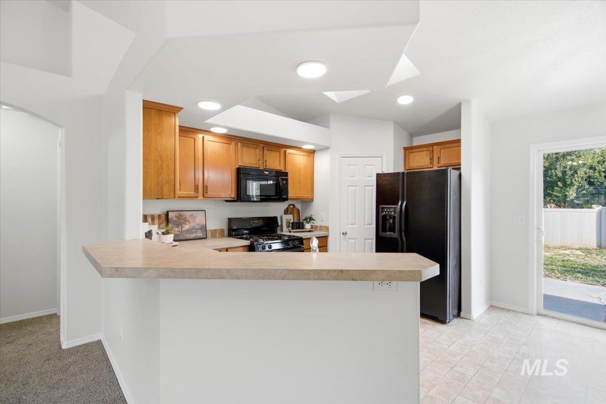 11926 Emerson St, Caldwell, Idaho 83605, 3 Bedrooms, 2 Bathrooms, Residential For Sale, Price $349,900,MLS 98998829