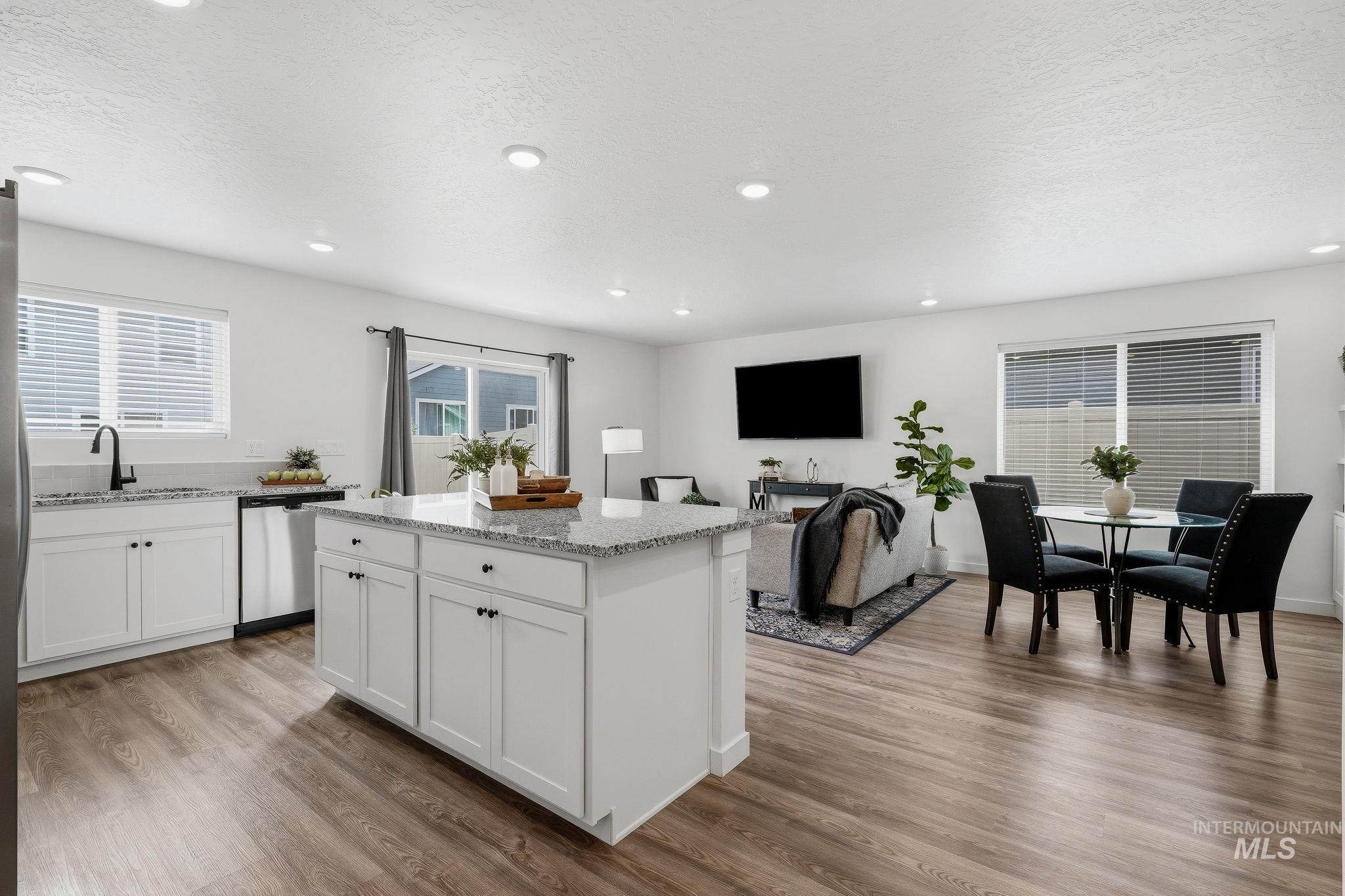 4432 S Redwater Avenue, Meridian, Idaho 83642, 3 Bedrooms, 2 Bathrooms, Residential For Sale, Price $415,000, 98998830