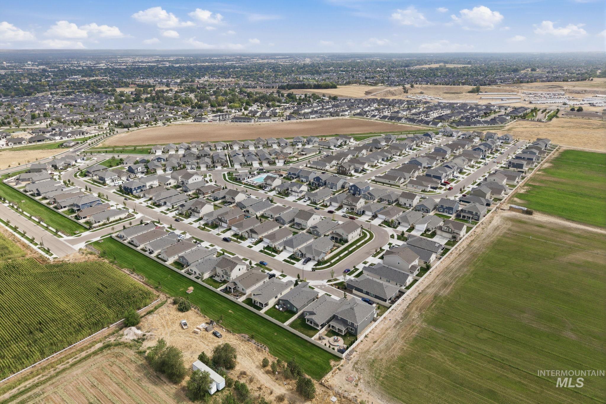 4432 S Redwater Avenue, Meridian, Idaho 83642, 3 Bedrooms, 2 Bathrooms, Residential For Sale, Price $415,000, 98998830