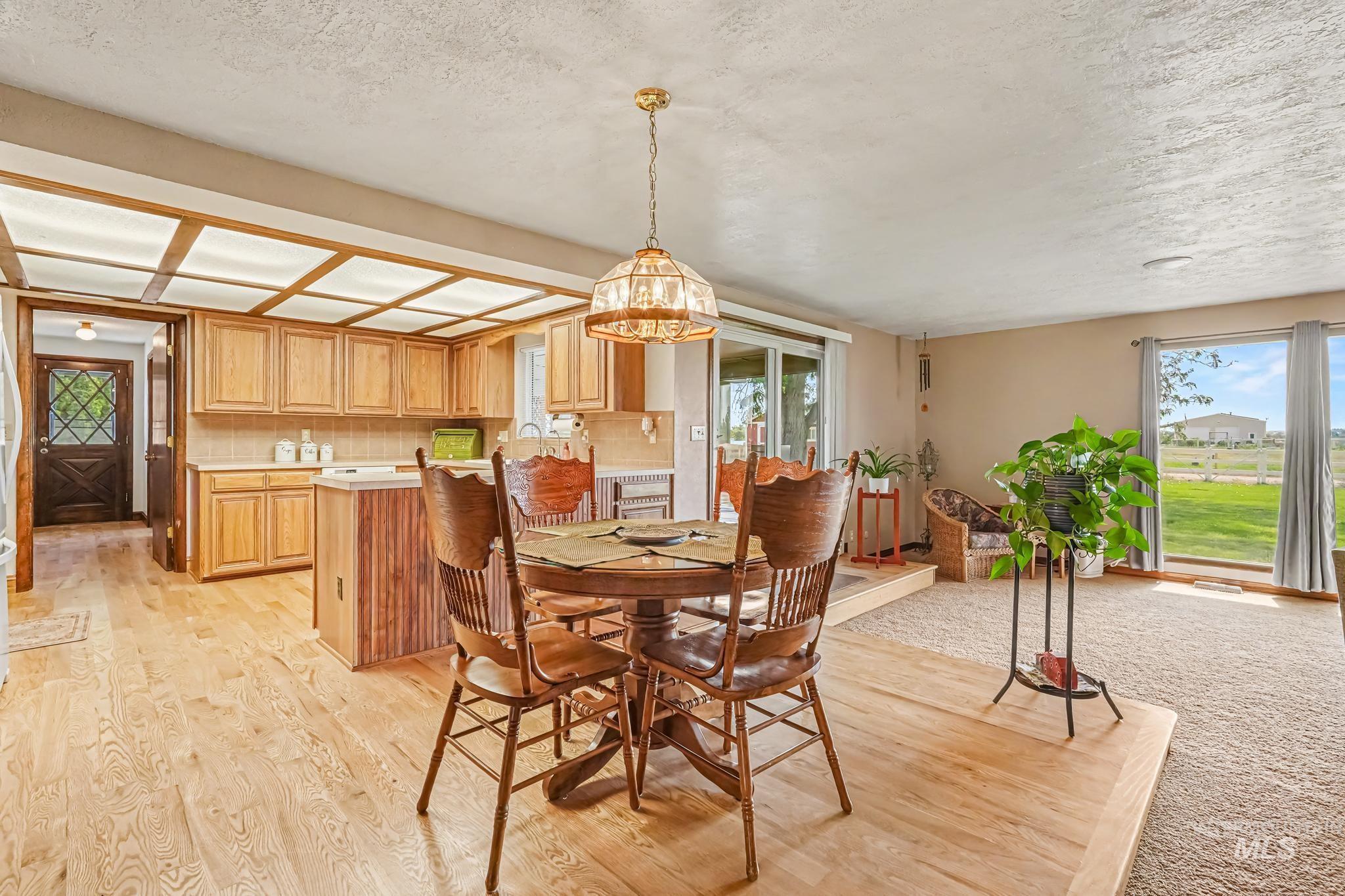 1703 Primrose Dr., Nampa, Idaho 83686, 5 Bedrooms, 3.5 Bathrooms, Residential For Sale, Price $815,000,MLS 98998832