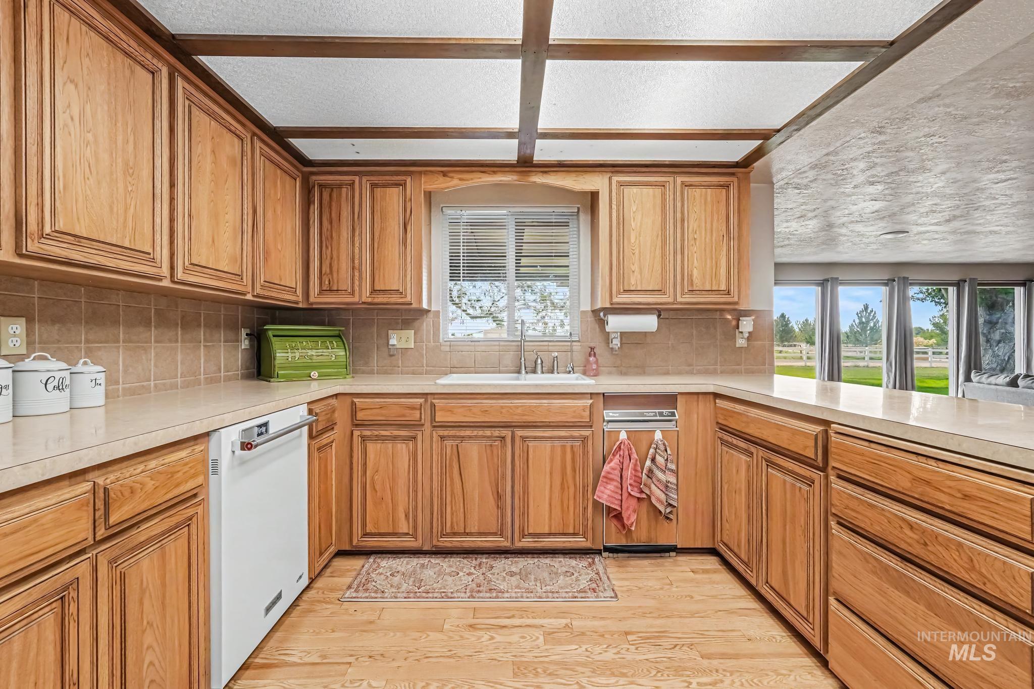 1703 Primrose Dr., Nampa, Idaho 83686, 5 Bedrooms, 3.5 Bathrooms, Residential For Sale, Price $815,000,MLS 98998832