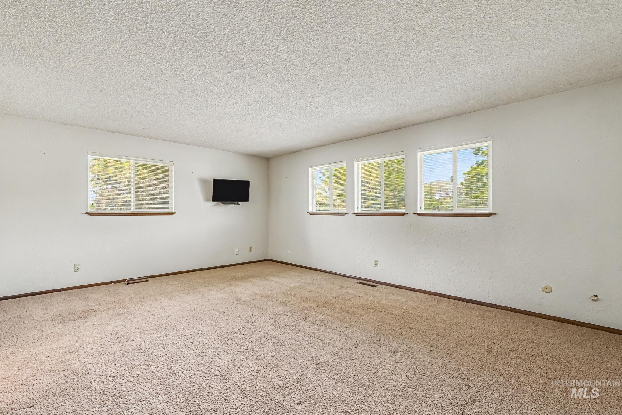 1703 Primrose Dr., Nampa, Idaho 83686, 5 Bedrooms, 3.5 Bathrooms, Residential For Sale, Price $815,000,MLS 98998832