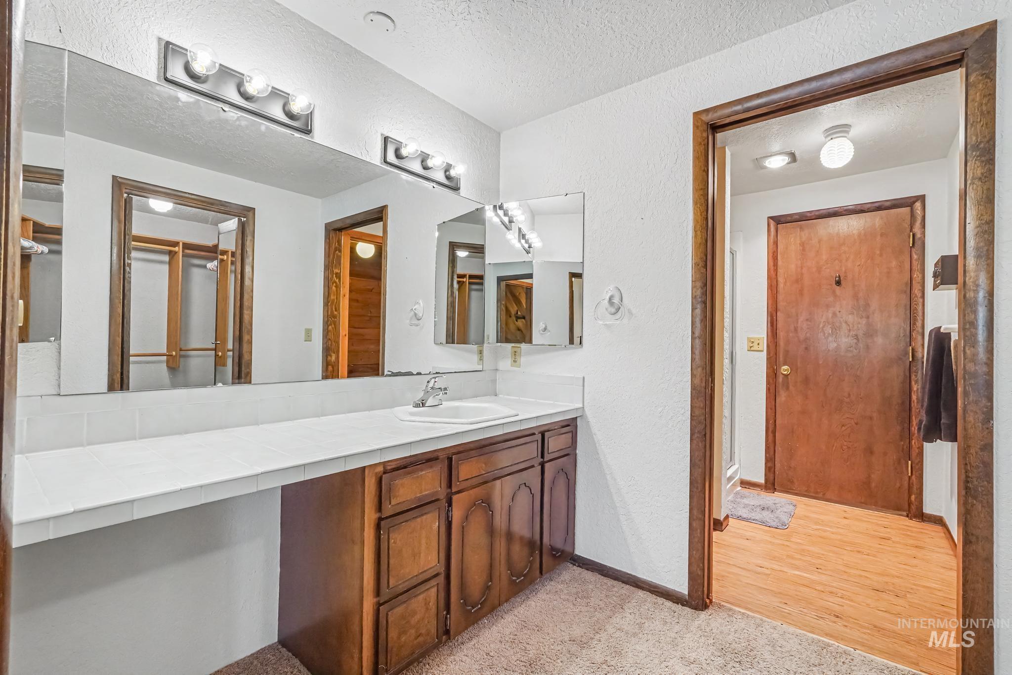 1703 Primrose Dr., Nampa, Idaho 83686, 5 Bedrooms, 3.5 Bathrooms, Residential For Sale, Price $815,000,MLS 98998832