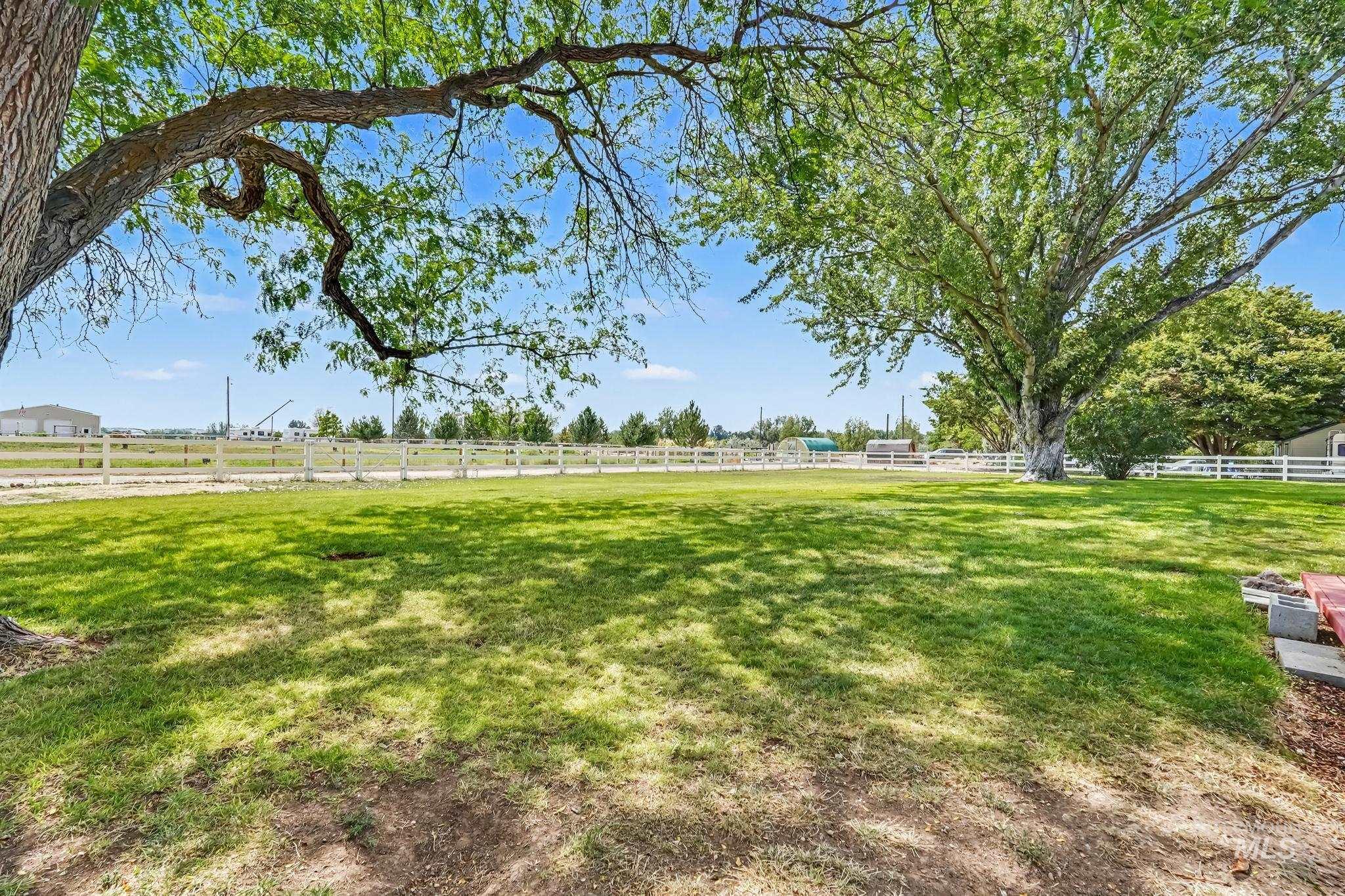 1703 Primrose Dr., Nampa, Idaho 83686, 5 Bedrooms, 3.5 Bathrooms, Residential For Sale, Price $815,000,MLS 98998832