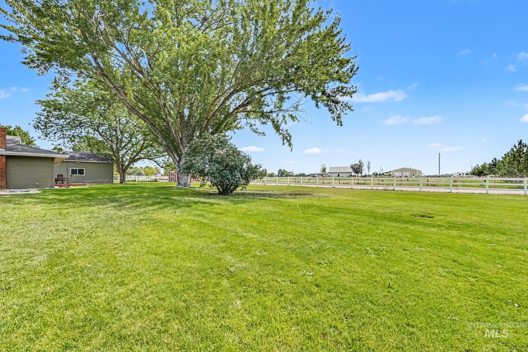 1703 Primrose Dr., Nampa, Idaho 83686, 5 Bedrooms, 3.5 Bathrooms, Residential For Sale, Price $815,000,MLS 98998832