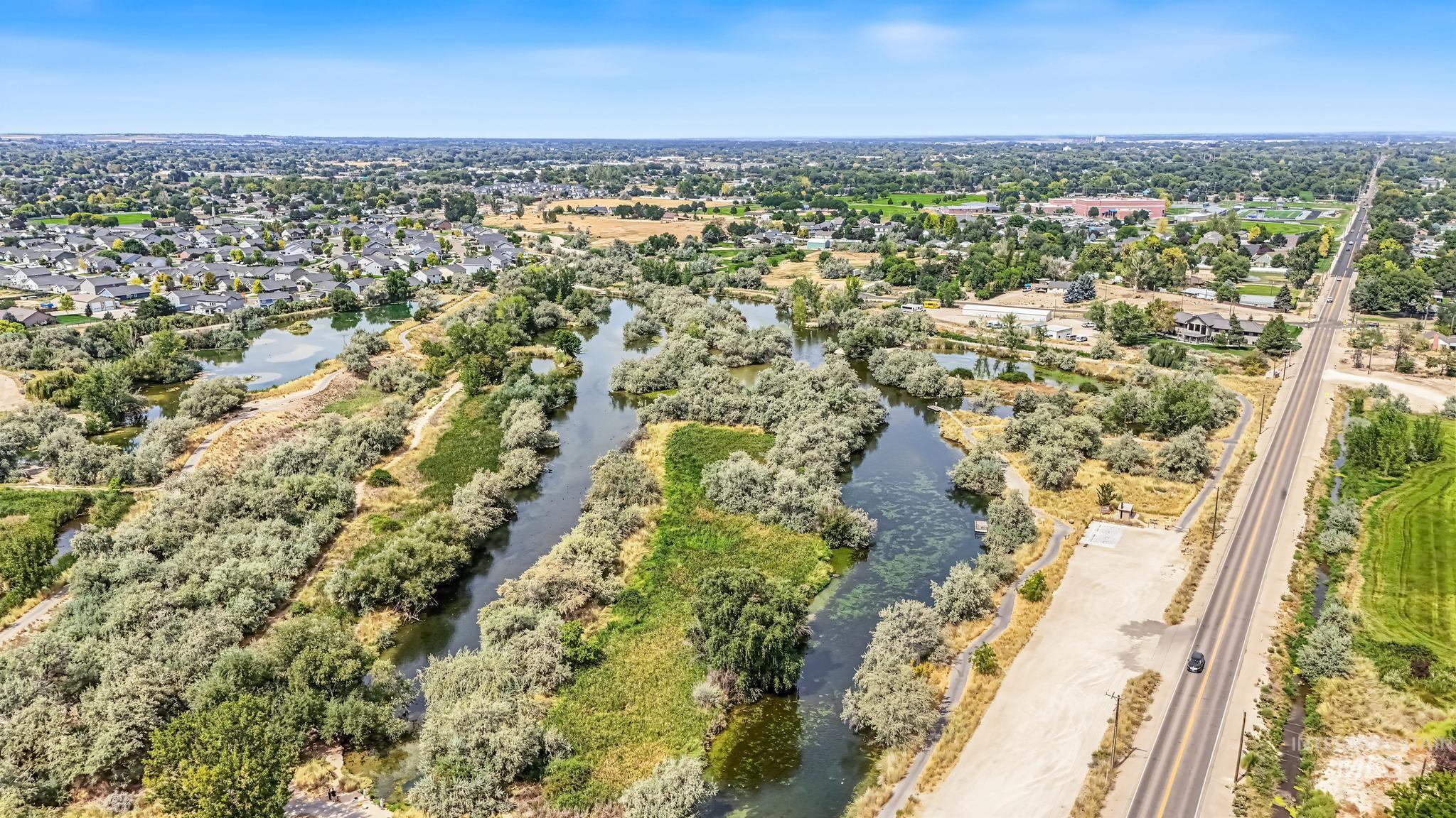 1703 Primrose Dr., Nampa, Idaho 83686, 5 Bedrooms, 3.5 Bathrooms, Residential For Sale, Price $815,000,MLS 98998832
