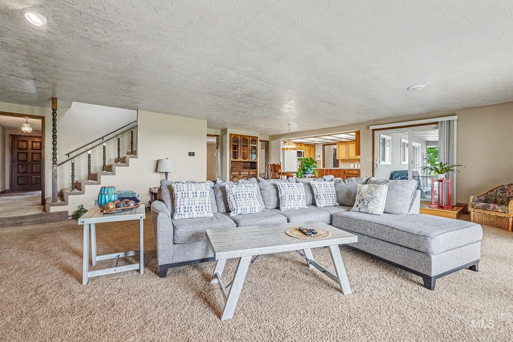 1703 Primrose Dr., Nampa, Idaho 83686, 5 Bedrooms, 3.5 Bathrooms, Residential For Sale, Price $815,000,MLS 98998832