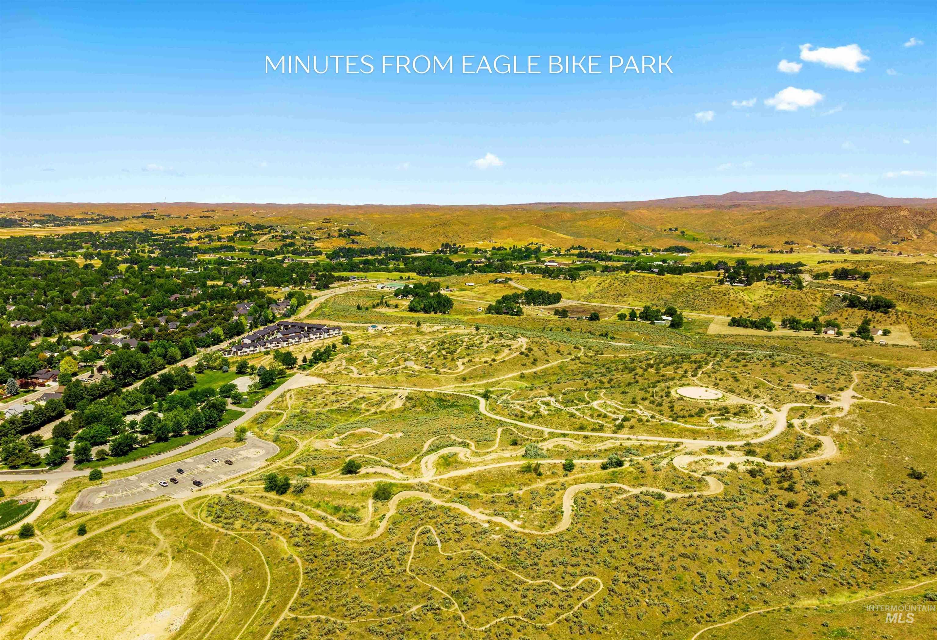 2890 S Brookwater Ln, Eagle, Idaho 83616, 5 Bedrooms, 3.5 Bathrooms, Residential For Sale, Price $1,199,000,MLS 98998837