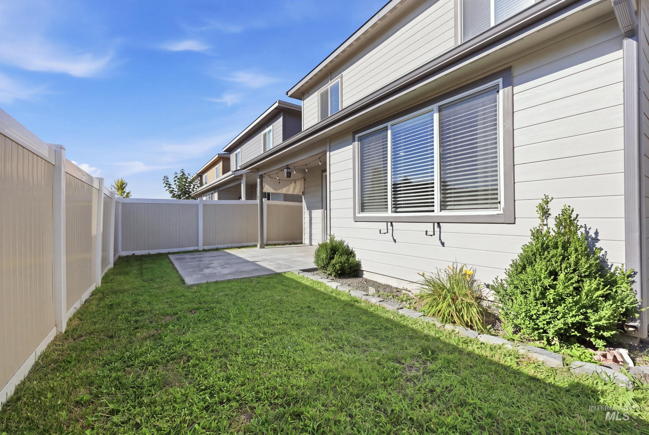1979 W Bella Lane, Nampa, Idaho 83651, 3 Bedrooms, 2.5 Bathrooms, Residential For Sale, Price $383,900, 98998838