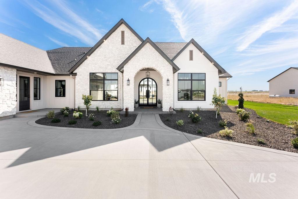 7771 Minam Dr, Middleton, Idaho 83644, 5 Bedrooms, 3.5 Bathrooms, Residential For Sale, Price $1,599,900,MLS 98998840