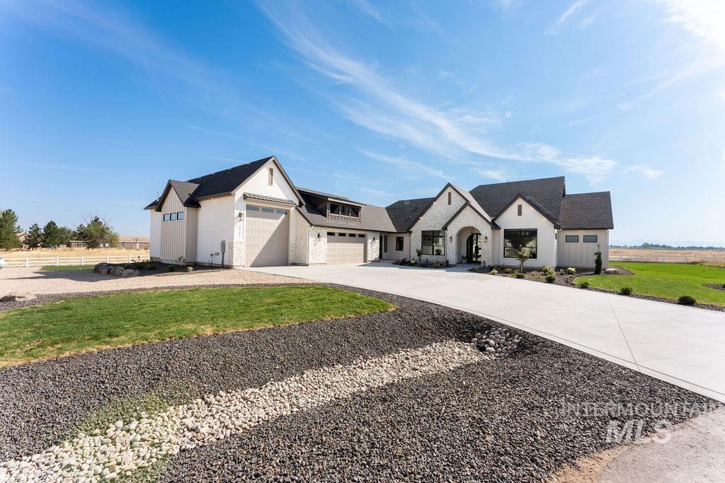 7771 Minam Dr, Middleton, Idaho 83644, 5 Bedrooms, 3.5 Bathrooms, Residential For Sale, Price $1,599,900,MLS 98998840