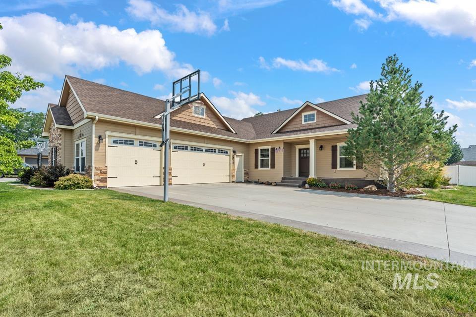 530 Syringa Falls Ct, Fruitland, Idaho 83619, 6 Bedrooms, 3 Bathrooms, Residential For Sale, Price $699,900,MLS 98998841