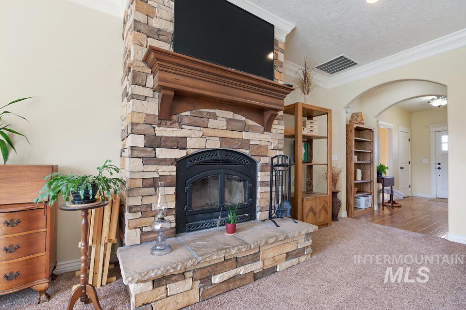 530 Syringa Falls Ct, Fruitland, Idaho 83619, 6 Bedrooms, 3 Bathrooms, Residential For Sale, Price $699,900,MLS 98998841