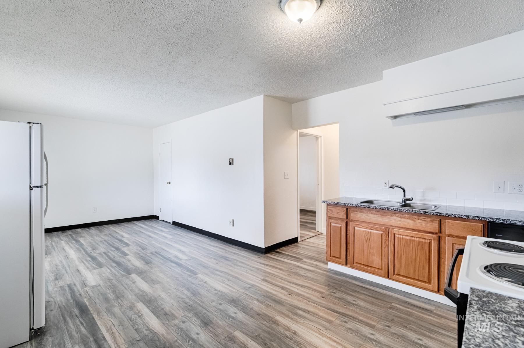2406 Indiana Ave, Caldwell, Idaho 83605, 1 Bedroom, 1 Bathroom, Residential Income For Sale, Price $799,900,MLS 98998842