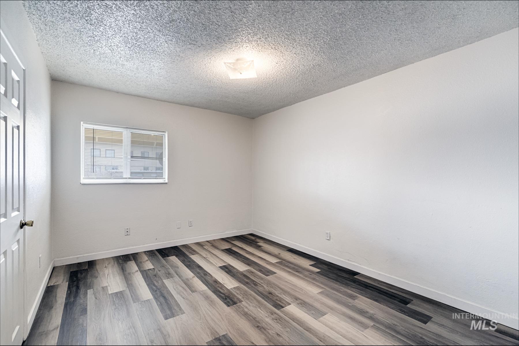 2406 Indiana Ave, Caldwell, Idaho 83605, 1 Bedroom, 1 Bathroom, Residential Income For Sale, Price $799,900,MLS 98998842