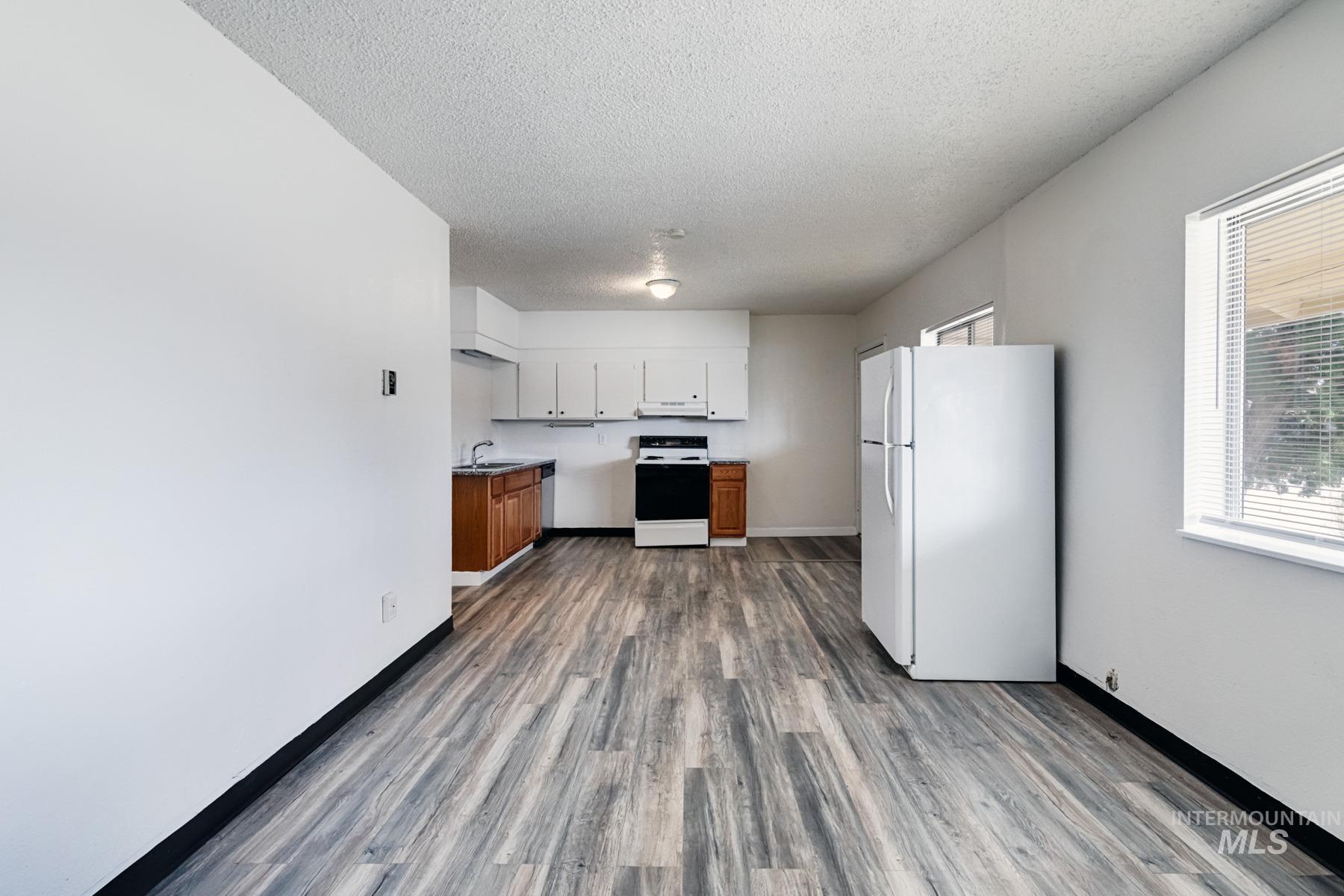 2406 Indiana Ave, Caldwell, Idaho 83605, 1 Bedroom, 1 Bathroom, Residential Income For Sale, Price $799,900,MLS 98998842