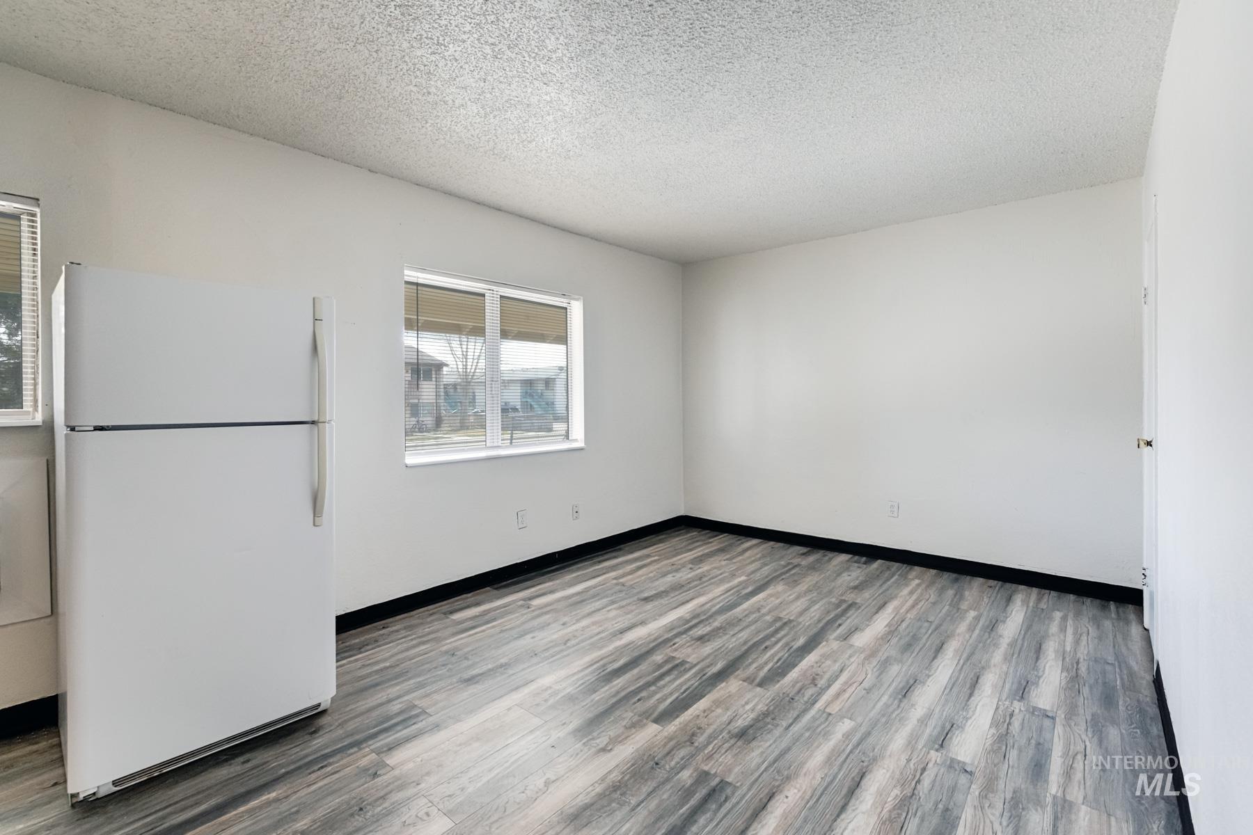 2406 Indiana Ave, Caldwell, Idaho 83605, 1 Bedroom, 1 Bathroom, Residential Income For Sale, Price $799,900,MLS 98998842