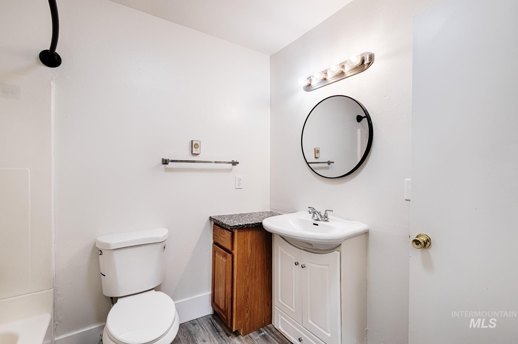 2406 Indiana Ave, Caldwell, Idaho 83605, 1 Bedroom, 1 Bathroom, Residential Income For Sale, Price $799,900,MLS 98998842