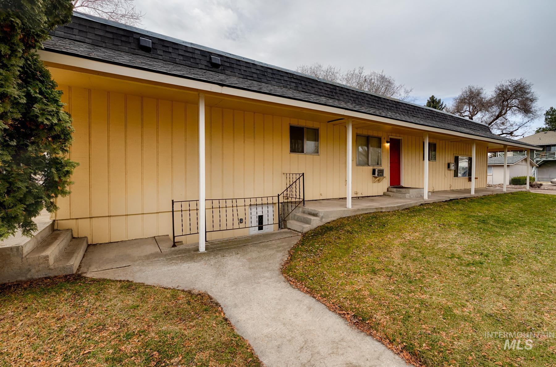 2406 Indiana Ave, Caldwell, Idaho 83605, 1 Bedroom, 1 Bathroom, Residential Income For Sale, Price $799,900,MLS 98998842