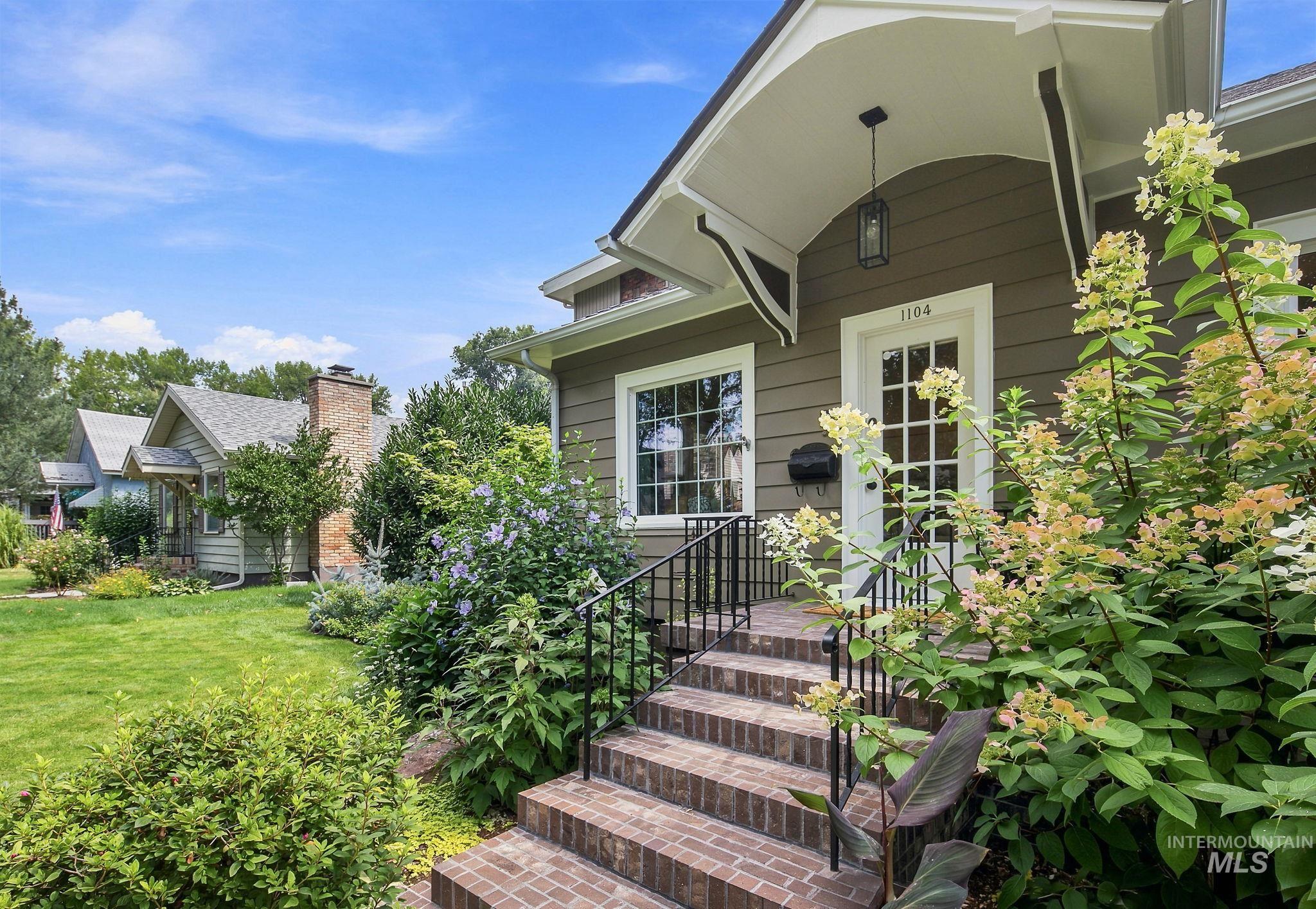 1104 N 23rd St., Boise, Idaho 83702, 3 Bedrooms, 3 Bathrooms, Residential For Sale, Price $998,000,MLS 98998843