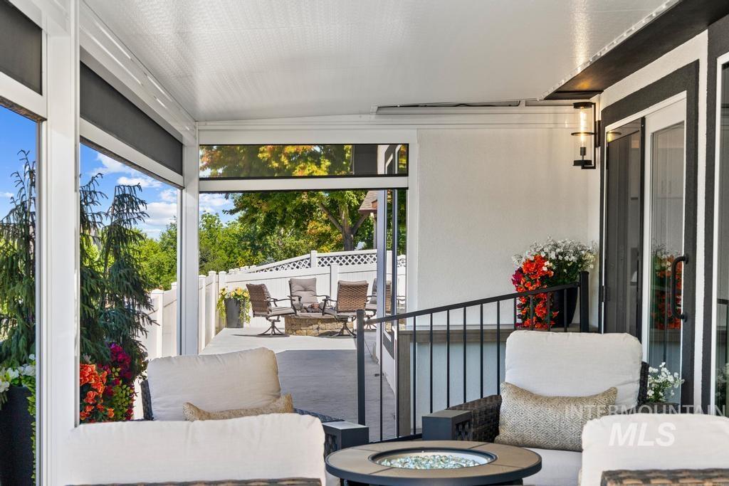 3707 S Edgeview Dr, Nampa, Idaho 83686, 3 Bedrooms, 2.5 Bathrooms, Residential For Sale, Price $599,000, 98998844