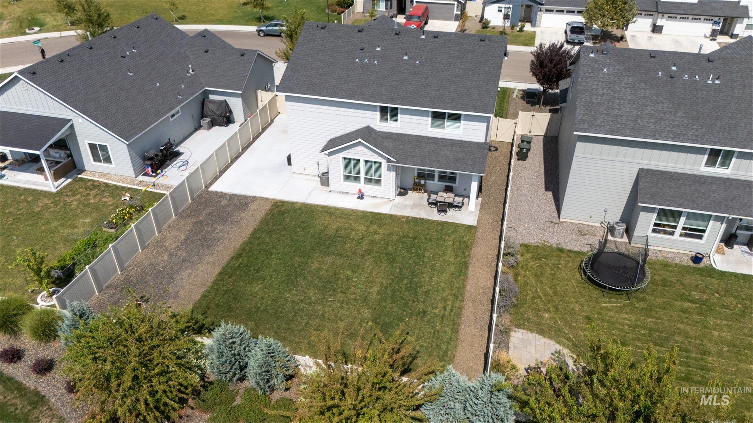 7087 W Plateau Creek St, Meridian, Idaho 83646, 5 Bedrooms, 2.5 Bathrooms, Residential For Sale, Price $599,000, 98998846