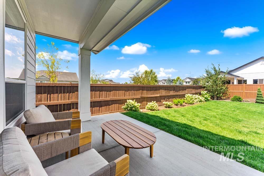 10022 W Lyrical Dr, Boise, Idaho 83709, 5 Bedrooms, 2.5 Bathrooms, Residential For Sale, Price $649,900,MLS 98998848