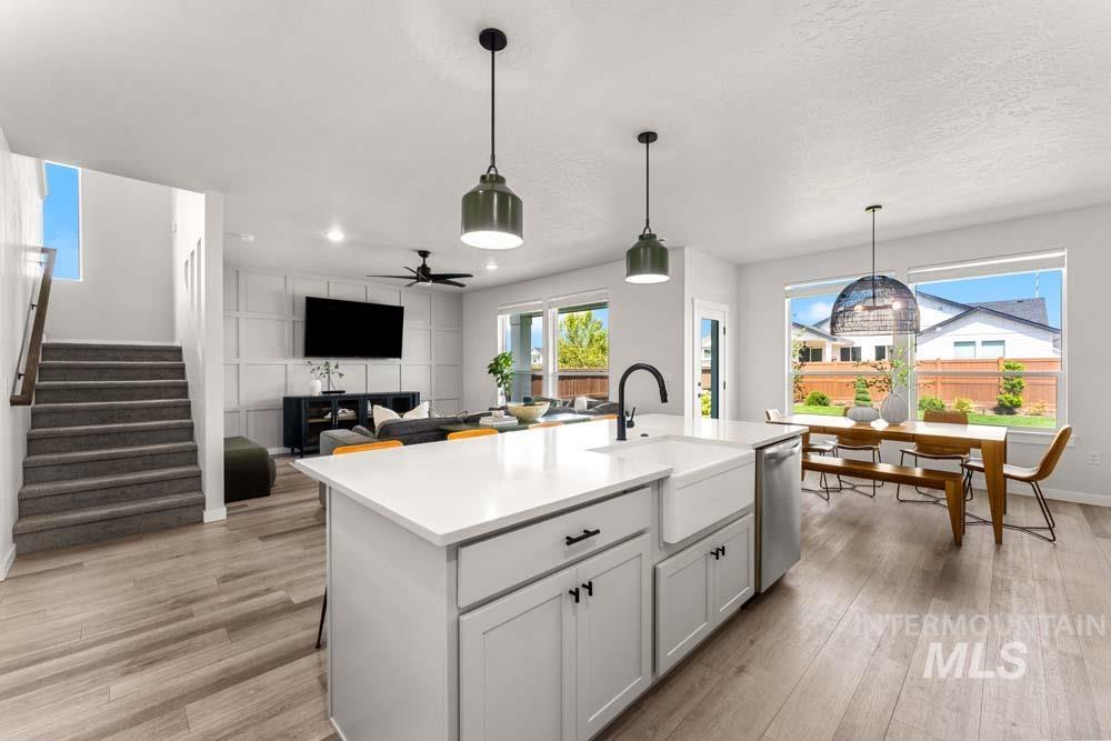 10022 W Lyrical Dr, Boise, Idaho 83709, 5 Bedrooms, 2.5 Bathrooms, Residential For Sale, Price $649,900,MLS 98998848