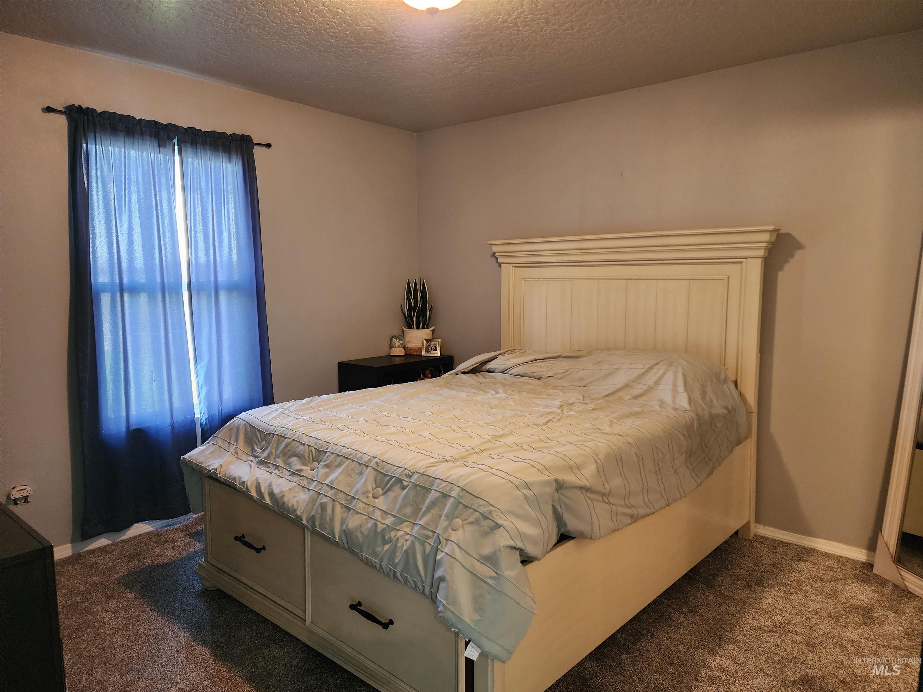 222 Middlepark Way, Caldwell, Idaho 83605, 3 Bedrooms, 2 Bathrooms, Residential For Sale, Price $329,900,MLS 98998851