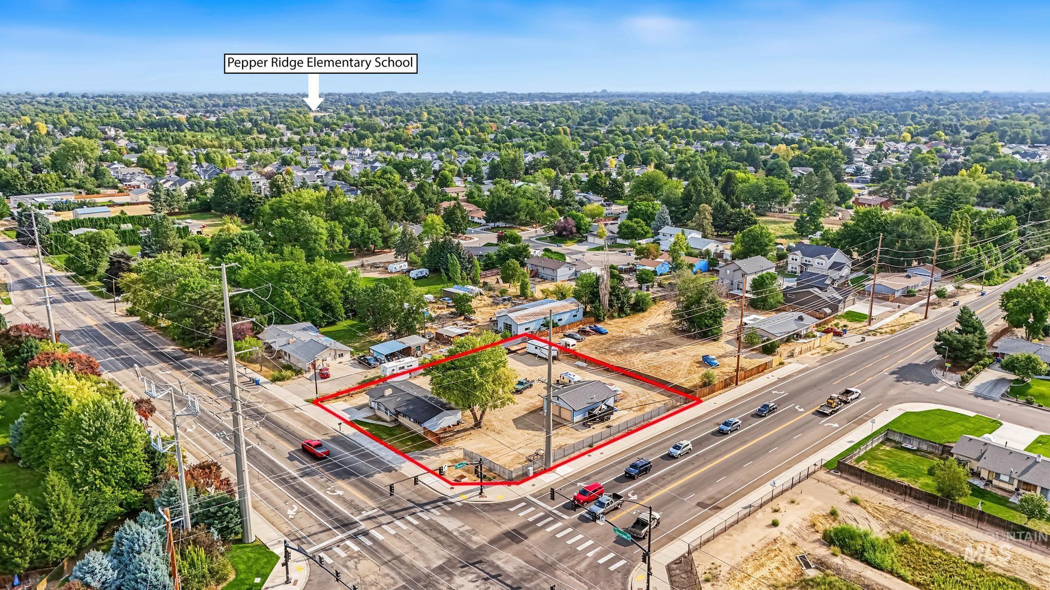 2944 S Cloverdale Rd., Boise, Idaho 83709, 3 Bedrooms, 1 Bathroom, Residential For Sale, Price $599,000,MLS 98998852