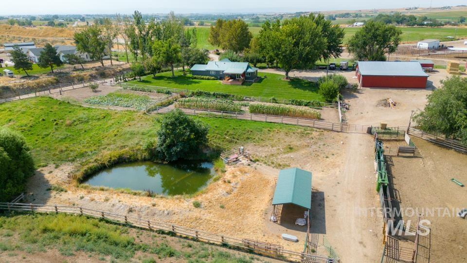 6500 SE 10th Avenue, Caldwell, Idaho 83607, 4 Bedrooms, 2 Bathrooms, Residential For Sale, Price $899,900, 98998853