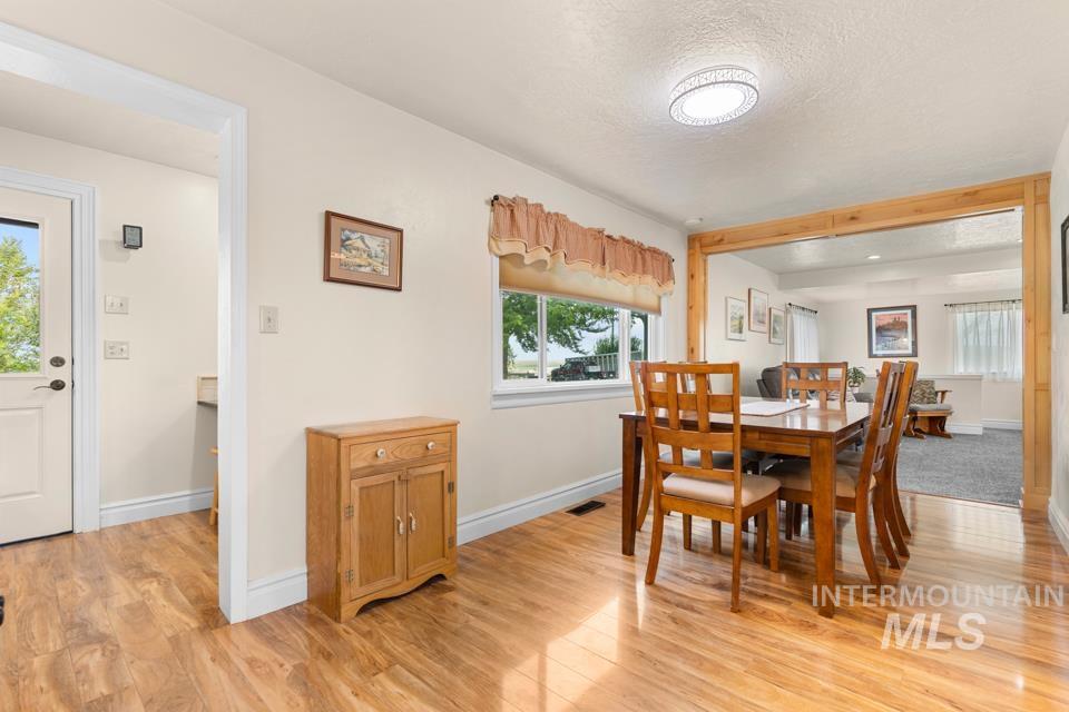 6500 SE 10th Avenue, Caldwell, Idaho 83607, 4 Bedrooms, 2 Bathrooms, Residential For Sale, Price $899,900,MLS 98998853