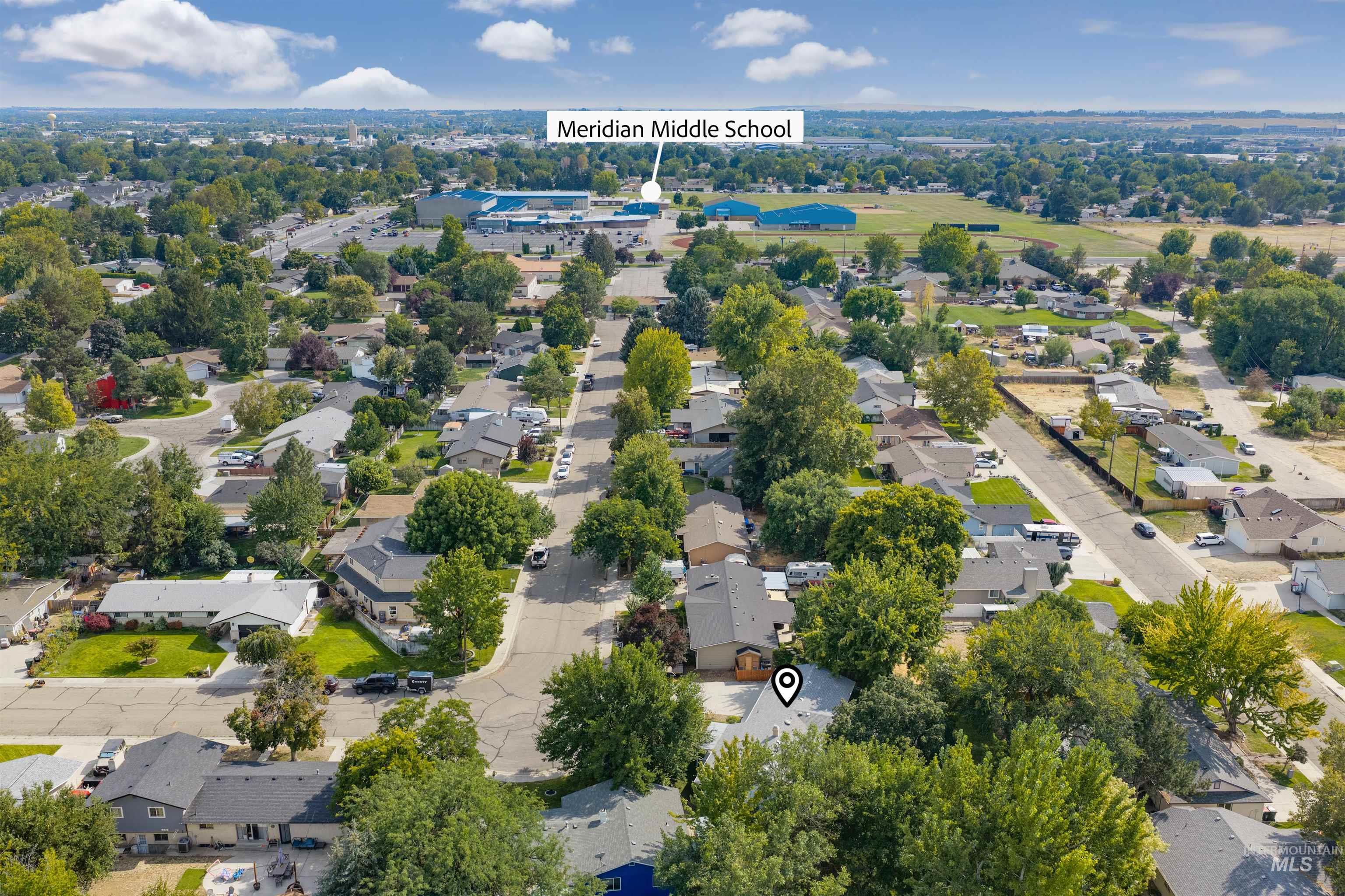 2031 NW 10th St, Meridian, Idaho 83646, 4 Bedrooms, 2 Bathrooms, Residential For Sale, Price $420,000, 98998857