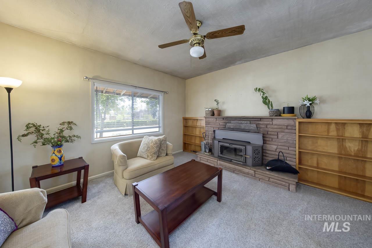 1104 Lone Star Rd, Nampa, Idaho 83651, 3 Bedrooms, 1 Bathroom, Residential For Sale, Price $444,900,MLS 98998862