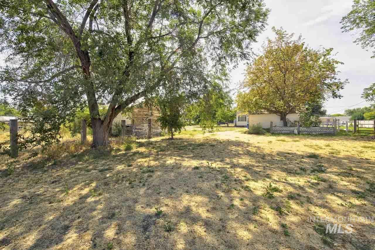 1104 Lone Star Rd, Nampa, Idaho 83651, 3 Bedrooms, 1 Bathroom, Residential For Sale, Price $444,900,MLS 98998862