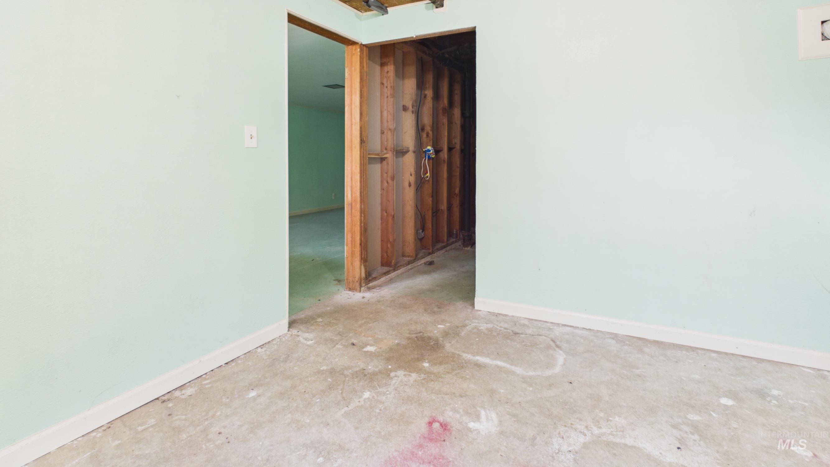 313 Ponderosa, Pierce, Idaho 83546, 3 Bedrooms, 2 Bathrooms, Residential For Sale, Price $185,000,MLS 98998864
