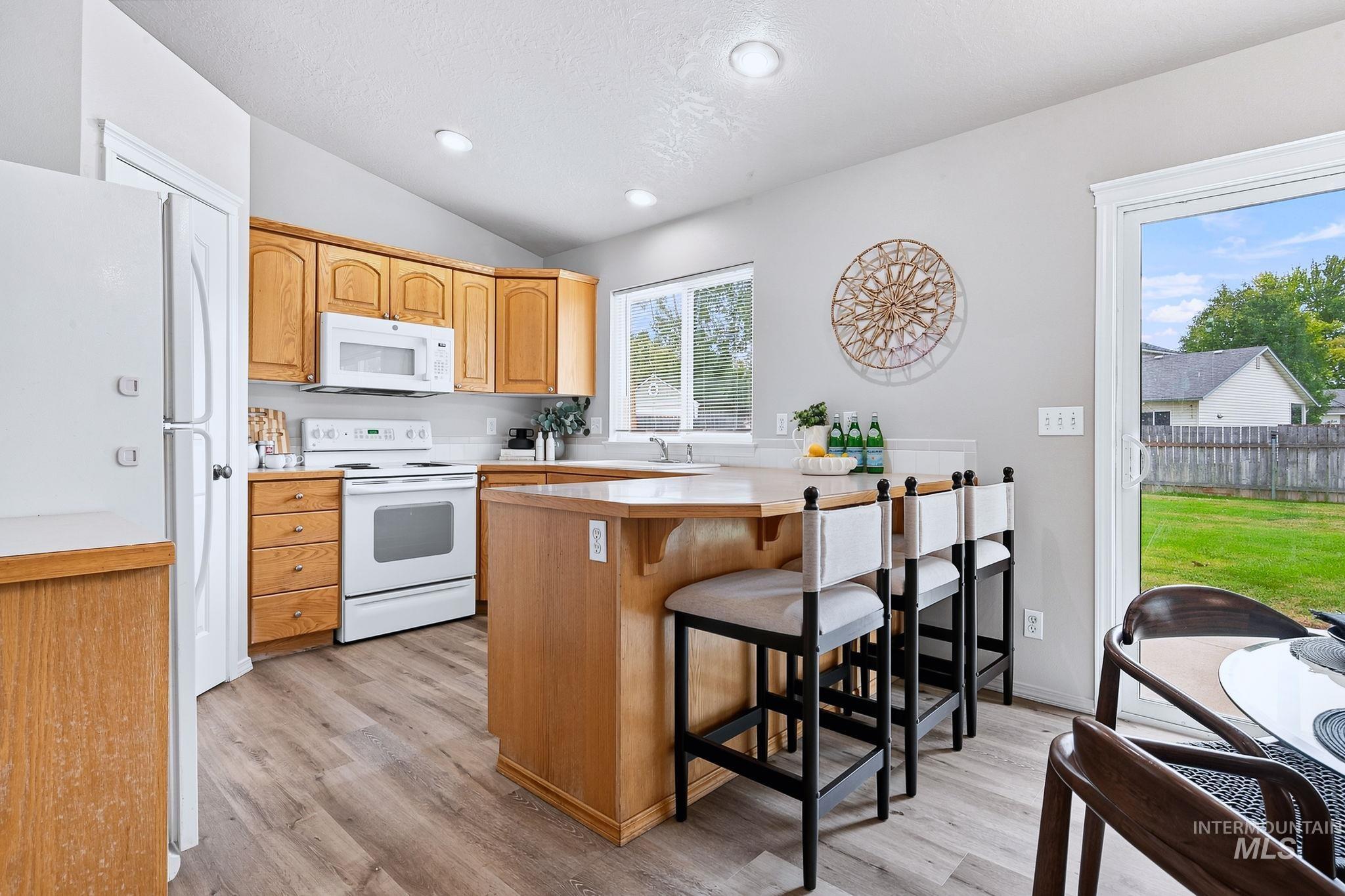6375 E Shellbrook, Nampa, Idaho 83687, 3 Bedrooms, 2 Bathrooms, Residential For Sale, Price $379,900,MLS 98998865
