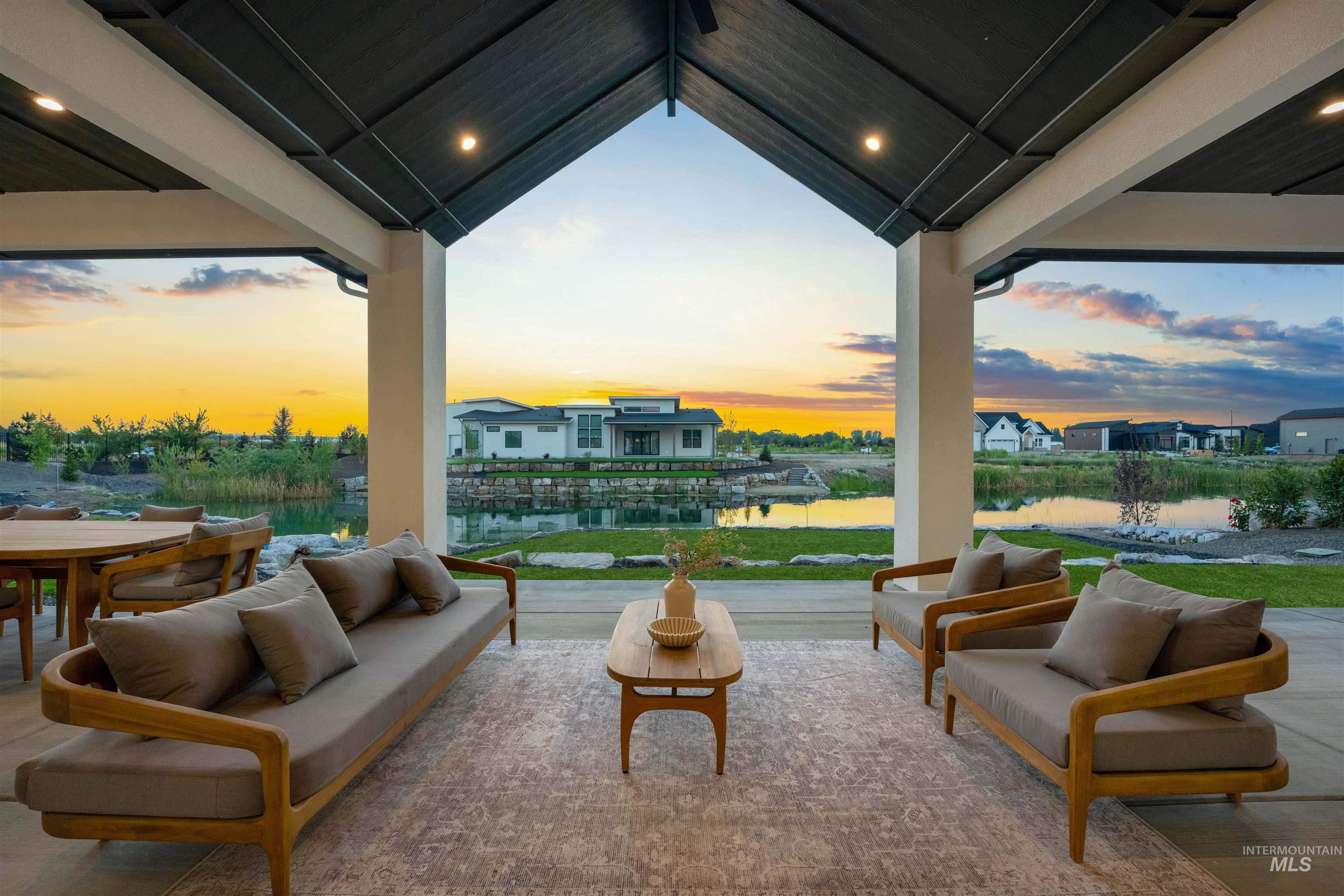 461 Midpoint Ave, Middleton, Idaho 83644, 4 Bedrooms, 2.5 Bathrooms, Residential For Sale, Price $1,250,000,MLS 98998866