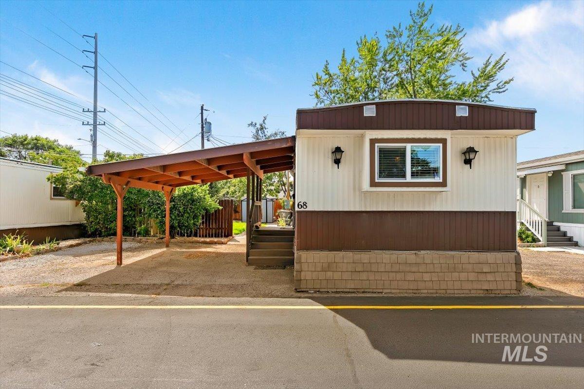 915 S Curtis Rd Trlr 68, Boise, Idaho 83705, 2 Bedrooms, 2 Bathrooms, Residential For Sale, Price $59,500,MLS 98998868