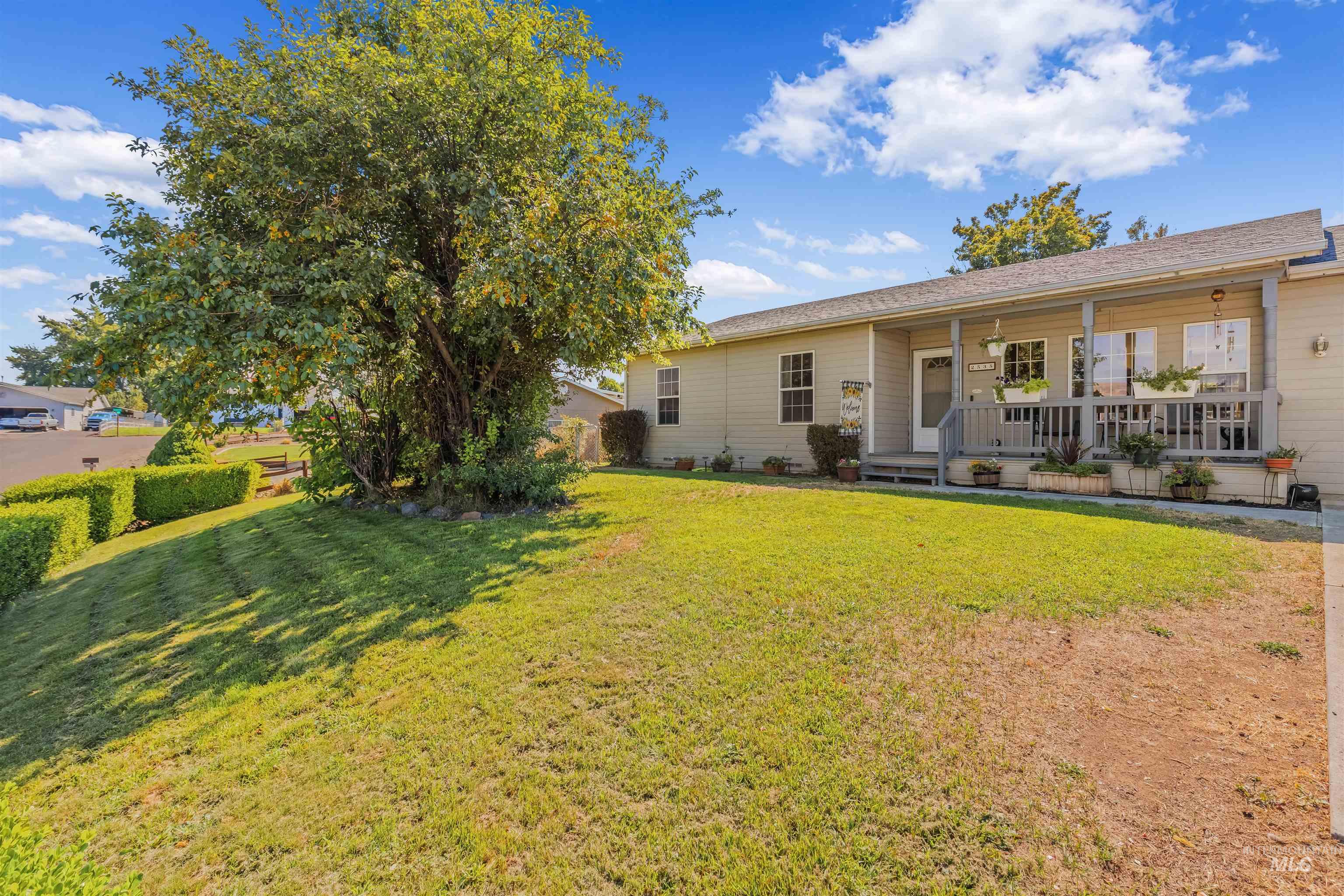 2535 18th Street, Clarkston, Washington 99403, 3 Bedrooms, 2 Bathrooms, Residential For Sale, Price $409,900,MLS 98998876