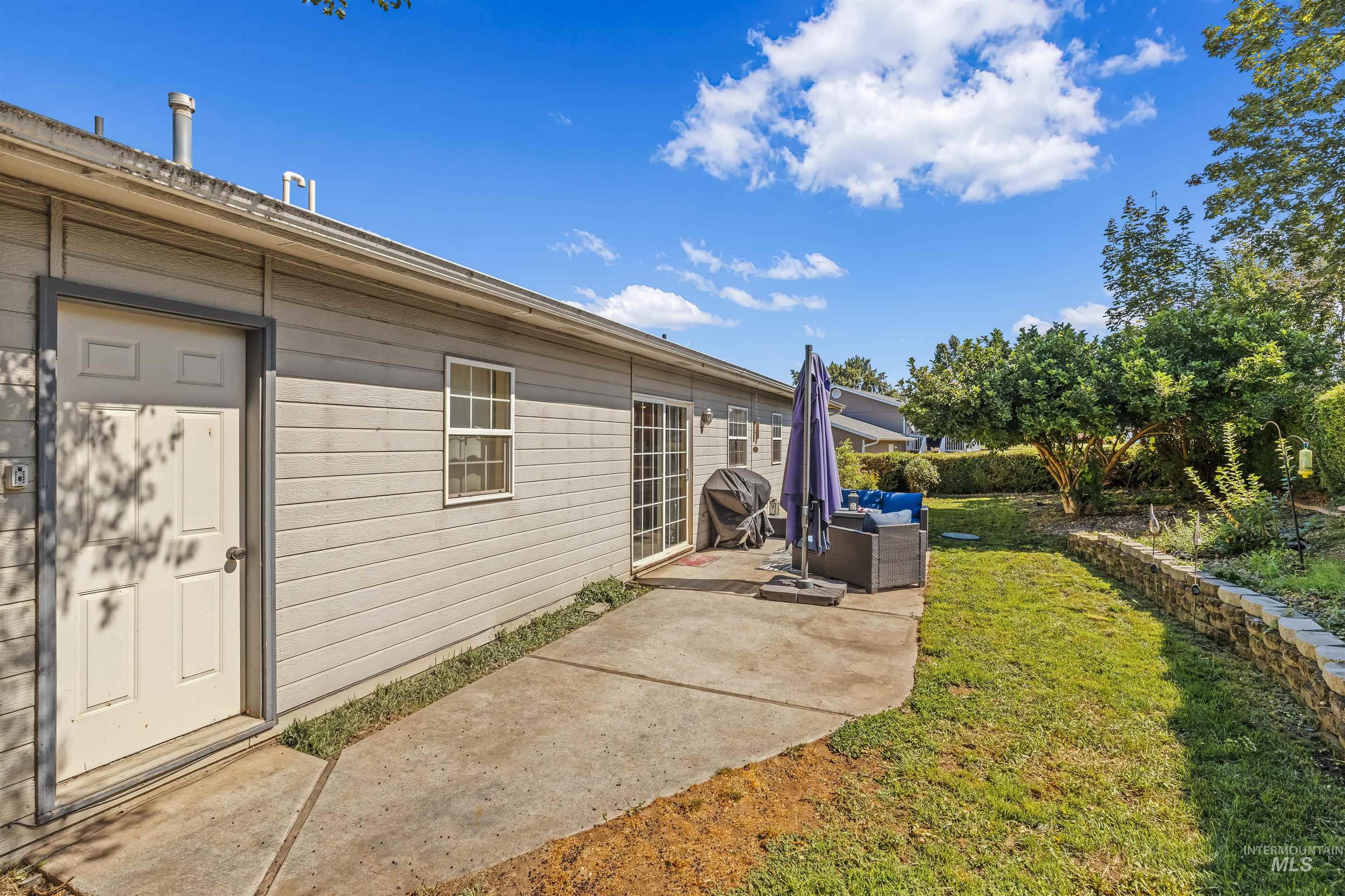 2535 18th Street, Clarkston, Washington 99403, 3 Bedrooms, 2 Bathrooms, Residential For Sale, Price $409,900,MLS 98998876